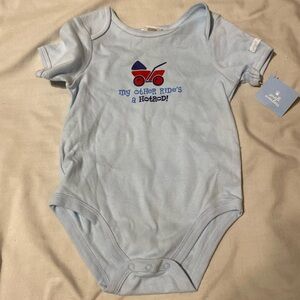 🆕 SMALL WONDERS. Boys onesie.